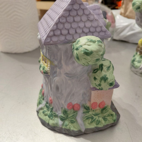 Decor Gift Shop House Figurine One Size Purple Green like new - Picture 3 of 4